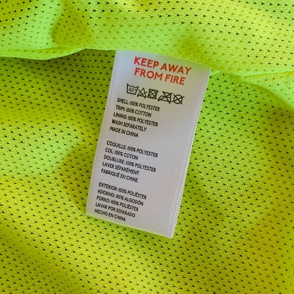 Sold Urban Outfitters Fleece Corduroy Patch Tan Jacket - Picture 14 of 15